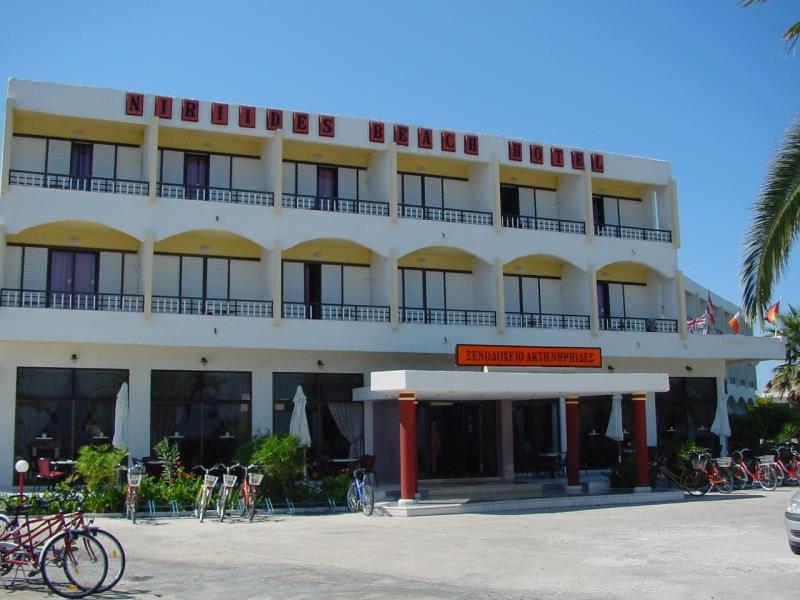 Niriides Beach Hotel Псалиди Екстериор снимка