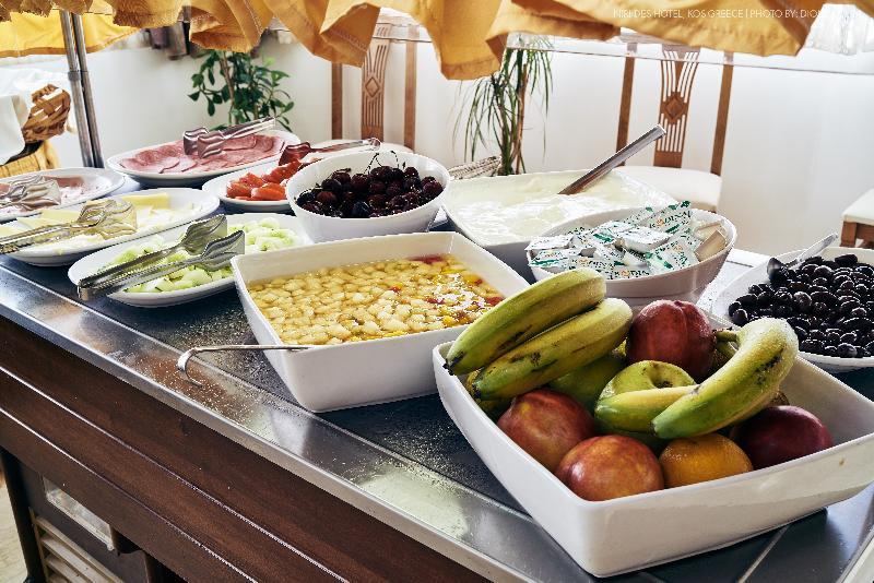 Niriides Beach Hotel Псалиди Екстериор снимка