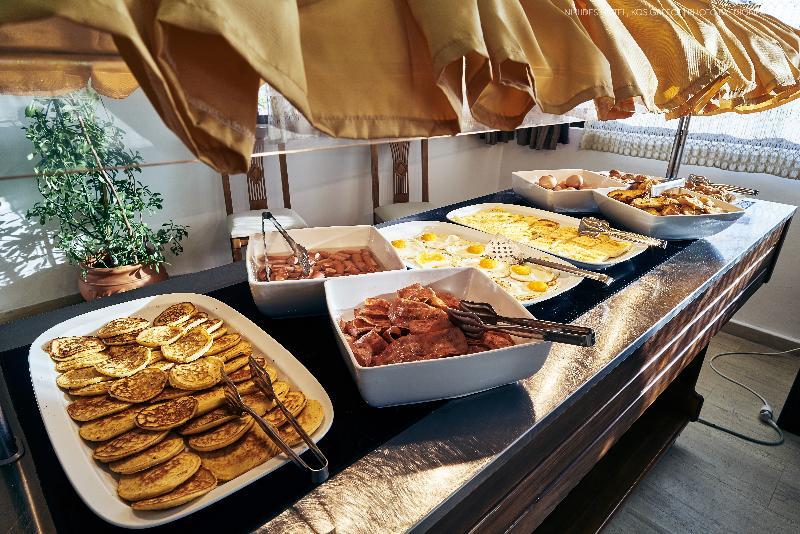 Niriides Beach Hotel Псалиди Екстериор снимка