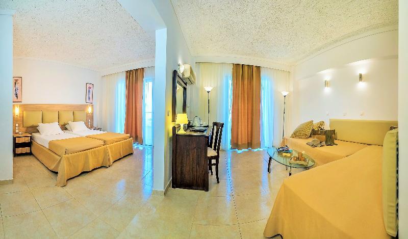 Niriides Beach Hotel Псалиди Екстериор снимка